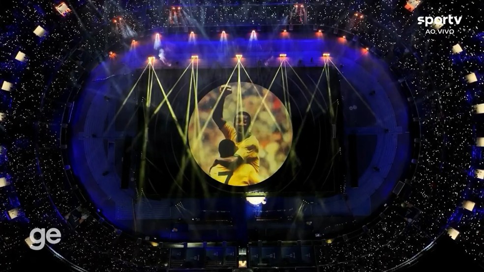 Homenagem a Pel&eacute; na cerim&ocirc;nia de abertura do Mundial de Clubes &mdash; Foto: Reprodu&ccedil;&atilde;o/sportv