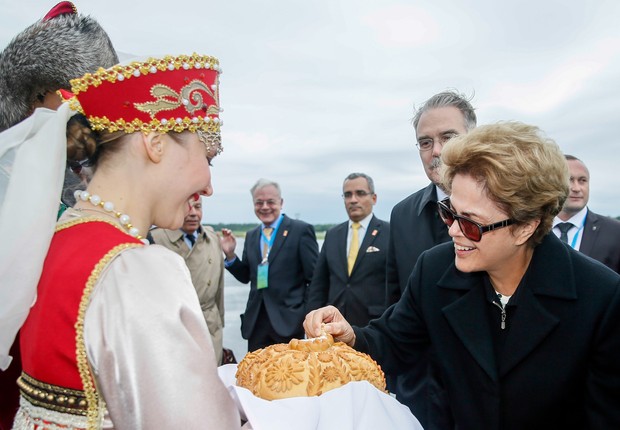 Presidente Dilma Rousseff durante sua chegada a Rússia para VII Cúpula do BRICS (Foto: Roberto Stuckert Filho/PR)
