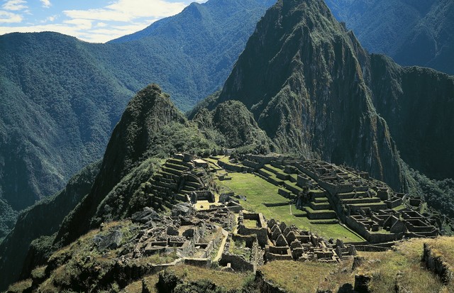 UNSPECIFIED - CIRCA 1990:  Peru - Urubamba Valley - Machu Picchu (UNESCO World Heritage List, 1983). View of the ruins of the Inca city, 15th century. Inca civilization.  (Photo By DEA / G. DAGLI ORTI/De Agostini via Getty Images) (Foto: De Agostini via Getty Images)