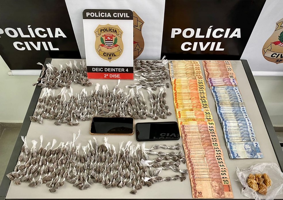 Polícia Civil prende seis suspeitos de comandar distribuição de drogas na zona norte de Bauru — Foto: Polícia Civil/Divulgação