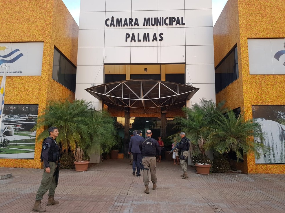 Mandados foram cumpridos na Câmara Municipal de Palmas — Foto: Werbert Araújo/SSP/Divulgação