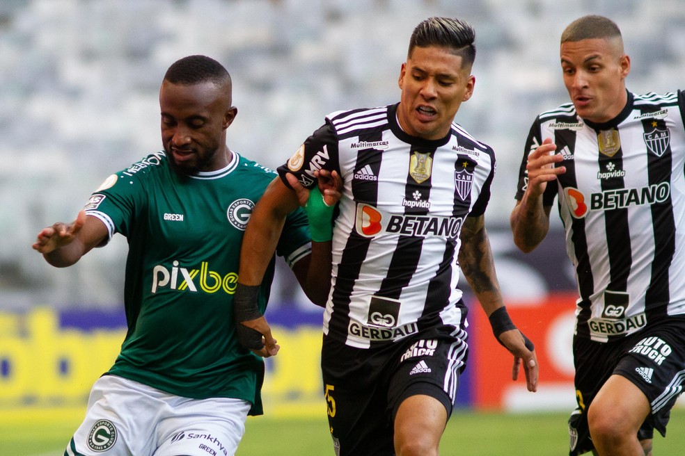 Atua&Atilde;&sect;&Atilde;&micro;es do Goi&Atilde;&iexcl;s: defesa segura e Pedro Raul decide contra o Atl&Atilde;&copy;tico-MG |  goi&Atilde;&iexcl;s | ge