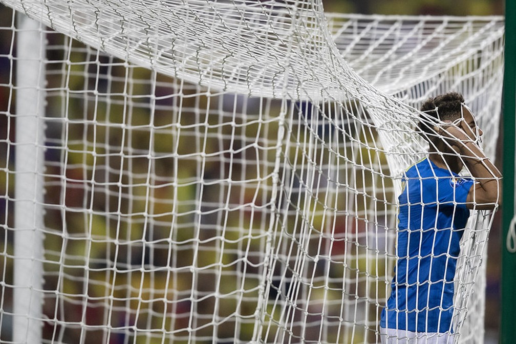 Matheus Cunha lamenta chance de gol perdida no jogo entre Brasil e Colômbia — Foto: Lucas Figueiredo / CBF