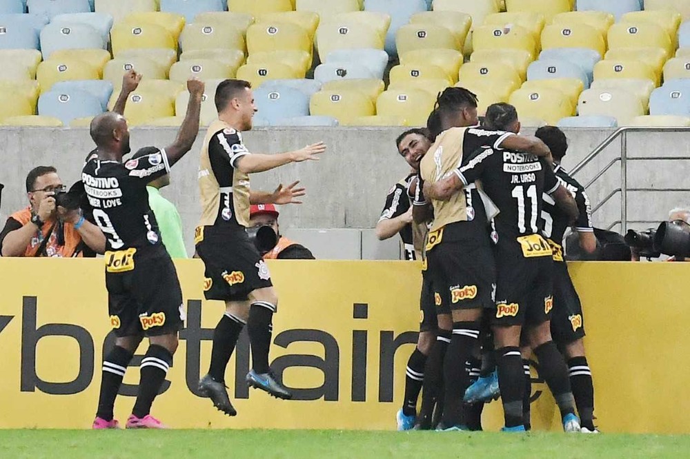 Corinthians chega à semi da Sul-Americana pela 1ª vez e acumula R$ 23 milhões em prêmios no ano