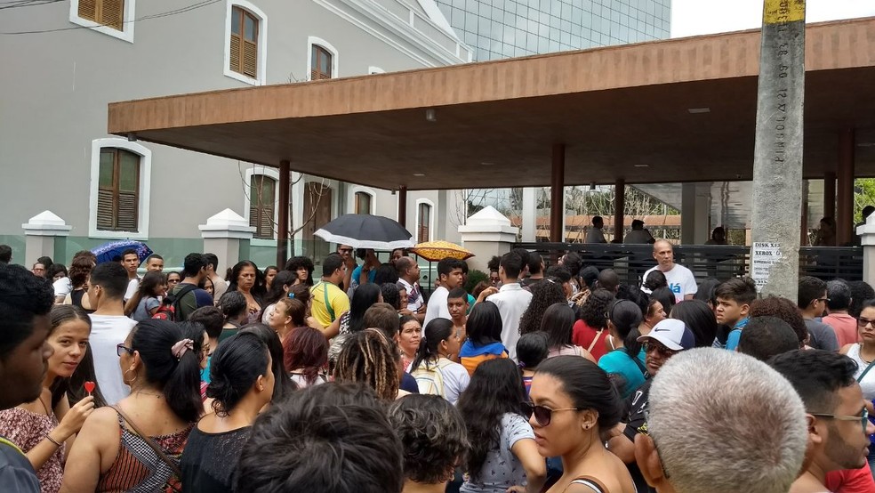 Em Pernambuco, mais de 259 mil candidatos fizeram provas do Enem neste domingo (12) (Foto: Wanessa Andrade/GloboNews)