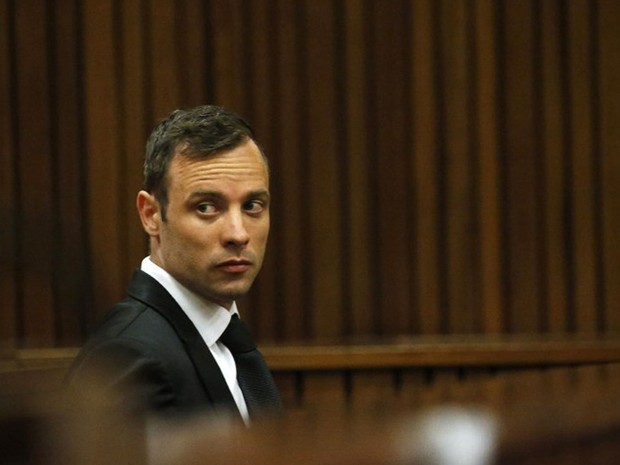 Justiça da África do Sul concedeu direito a fiança para Oscar Pistorius (Foto: Siphiwe Sibeko / AFP)
