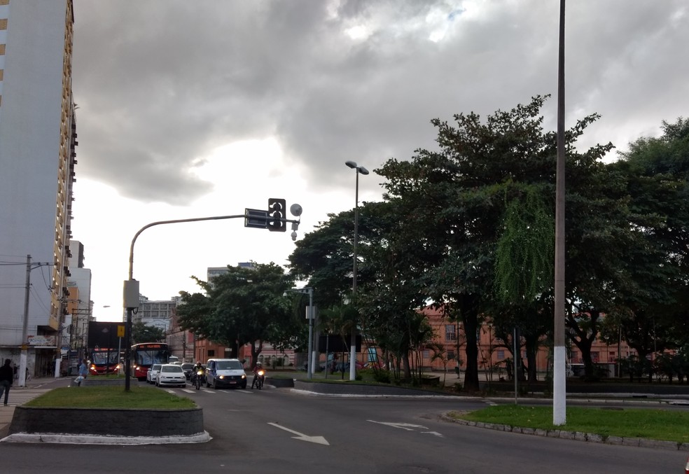 frente fria chuva e ventania estao previstas para o fim de semana na zona da mata e vertentes veja a previsao do tempo zona da mata g1