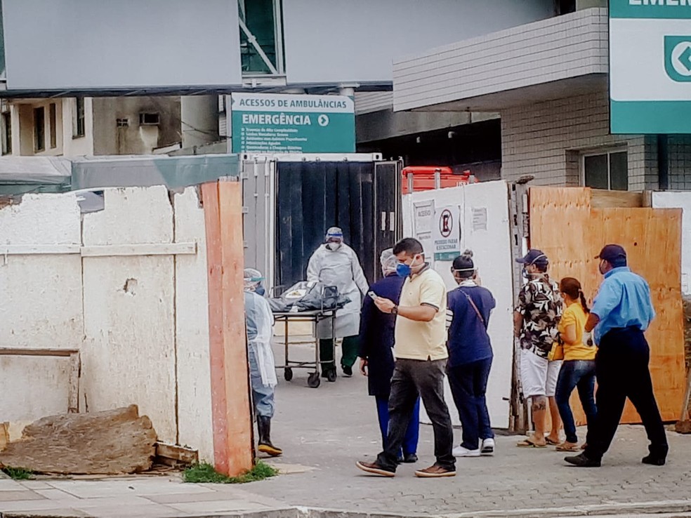 Upas de Fortaleza vão receber câmaras frigoríficas para contenção de cadáveres — Foto: Natinho Rodrigues/SVM