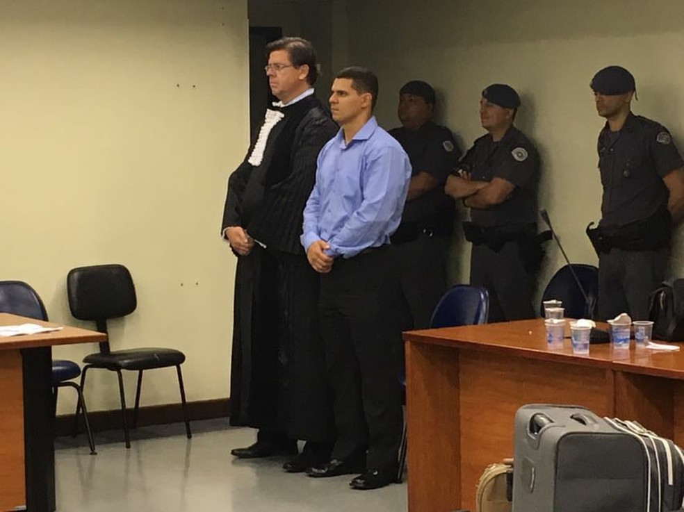 Policial foi absolvido durante julgamento em SÃ£o Paulo (Foto: Solange Freitas/G1)