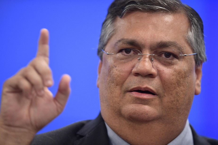 Ministro da Justiça diz que serão feitos 50 novos pedidos de prisão | Política | O Globo