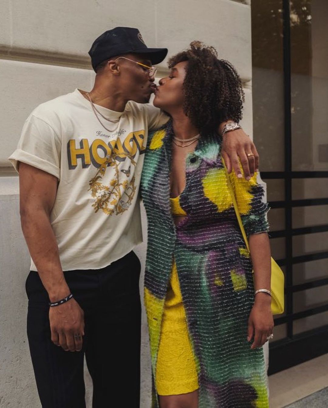 Westbrook, astro do Lakers na NBA, ao lado da esposa Nina — Foto: Reprodução/Instagram