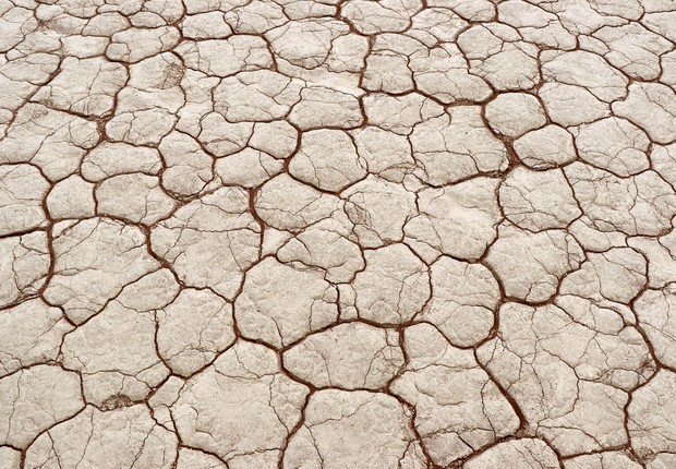 A atual seca nos reservatórios é a pior em quase um século  (Foto: GETTY IMAGES)