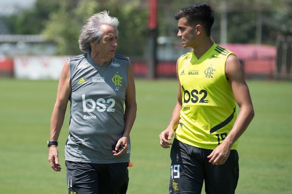 Reinier será desfalque para Jorge Jesus entre outubro e novembro — Foto: Alexandre Vidal / Flamengo