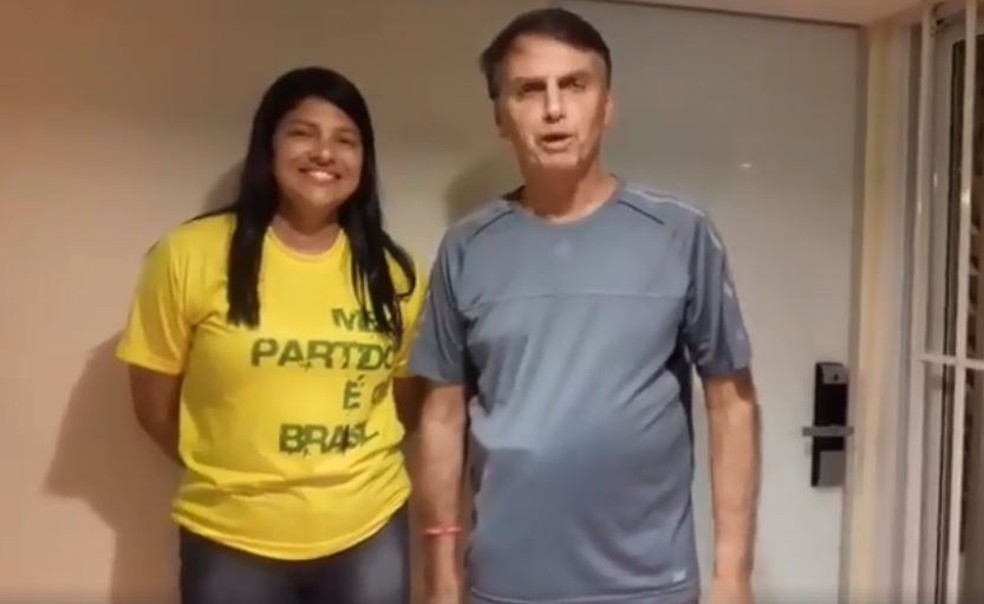 Alana Passos aparece em vídeo de campanha com Jair Bolsonaro — Foto: Reprodução/Facebook