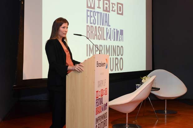 A palestra de Ana Sarkovas, do Sistema B, no Wired Warm Up  (Foto: Rodrigo Zorzi)