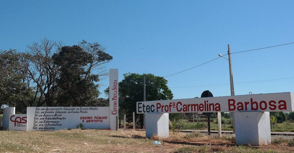 Escola Técnica Estadual (Etec) Professora Carmelina Barbosa em Dracena — Foto: Divulgação/Facebook
