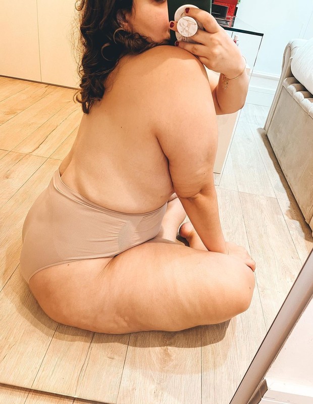 Camila Monteiro posta após dar à luz gêmeos (Foto: Reprodução/Instagram)