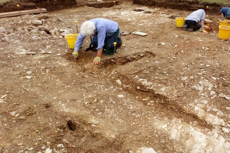 Trabalho arqueológico durou cerca de um mês (Foto: University of Exeter)