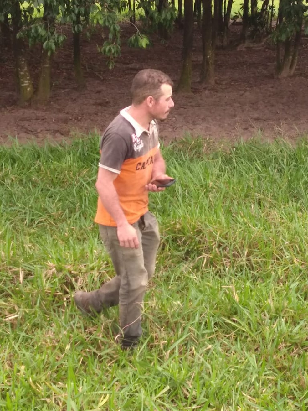 Fernando Silveira de Souza foi preso quando tentava fugir de carona com um caminhoneiro â Foto: PolÃ­cia Militar de Mato Grosso/DivulgaÃ§Ã£o