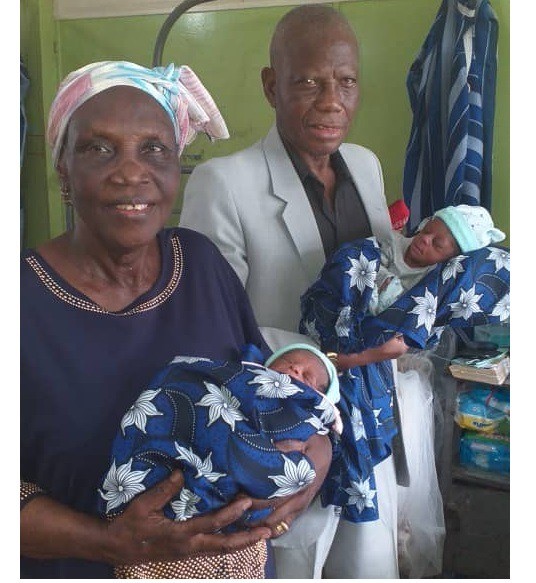 Nigeriana engravida de gêmeos aos 68 anos após 46 anos tentando (Foto: Reprodução)