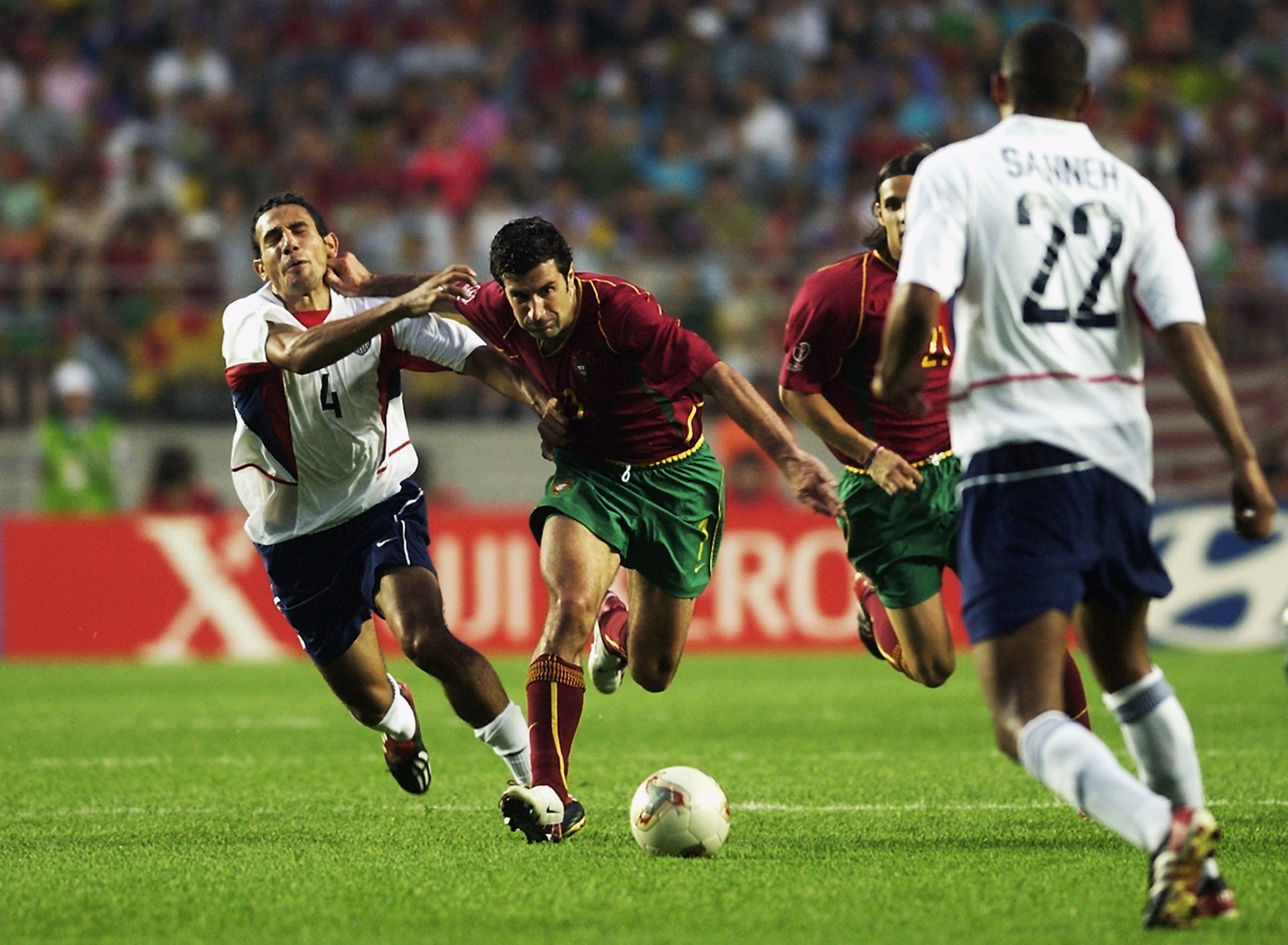 Nem Luís Figo evitou a derrota para Estados Unidos em 2002 (Foto: Getty Images)