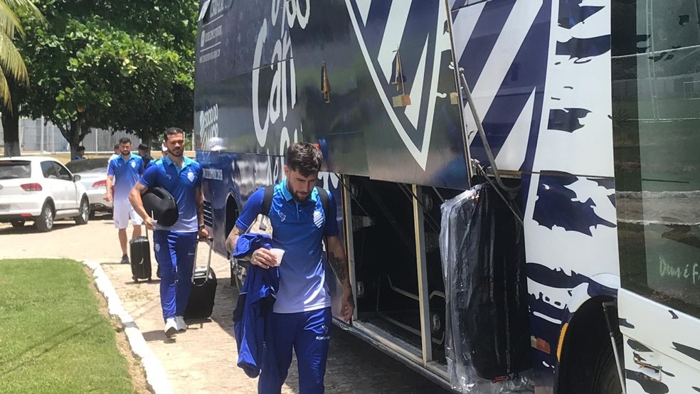 Rotina do clube também fica afetada com o isolamento social — Foto: Viviane Leão/GloboEsporte.com