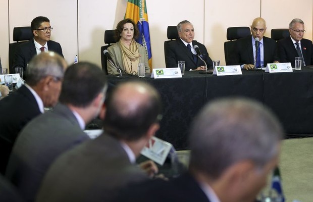 Michel Temer durante reunião com Secretários de Segurança (Foto: Marcelo Camargo/Agência Brasil)