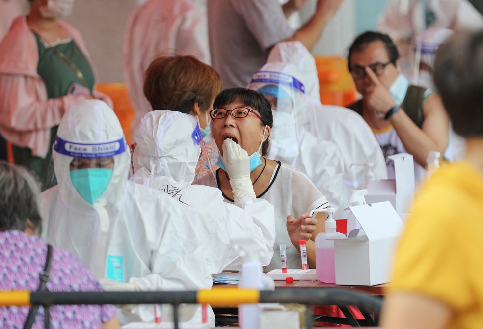 China tenta conter novo foco de Covid; Austrália estende lockdown