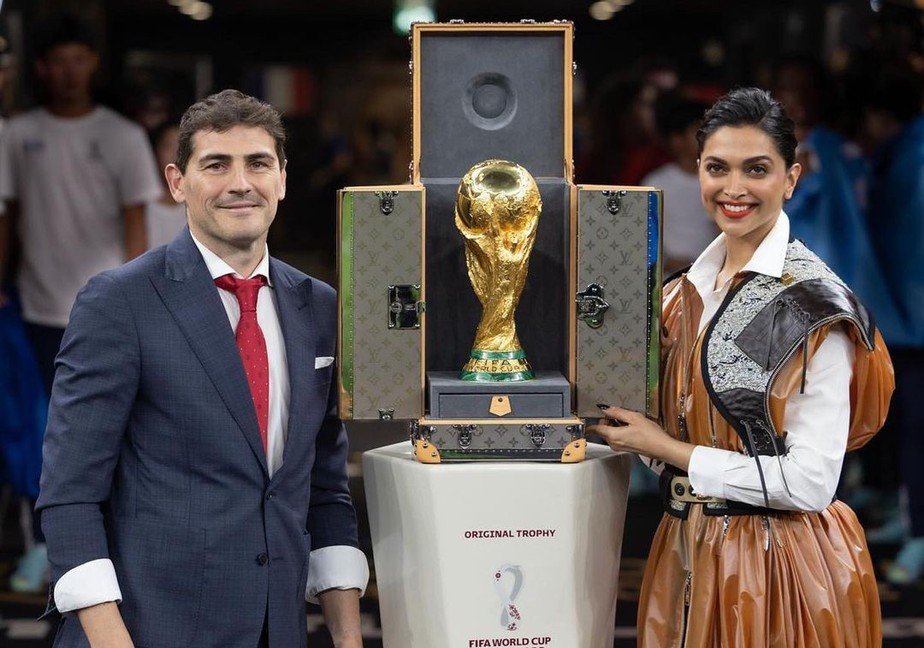 Louis Vuitton assina maleta do troféu da Copa do Mundo 2022