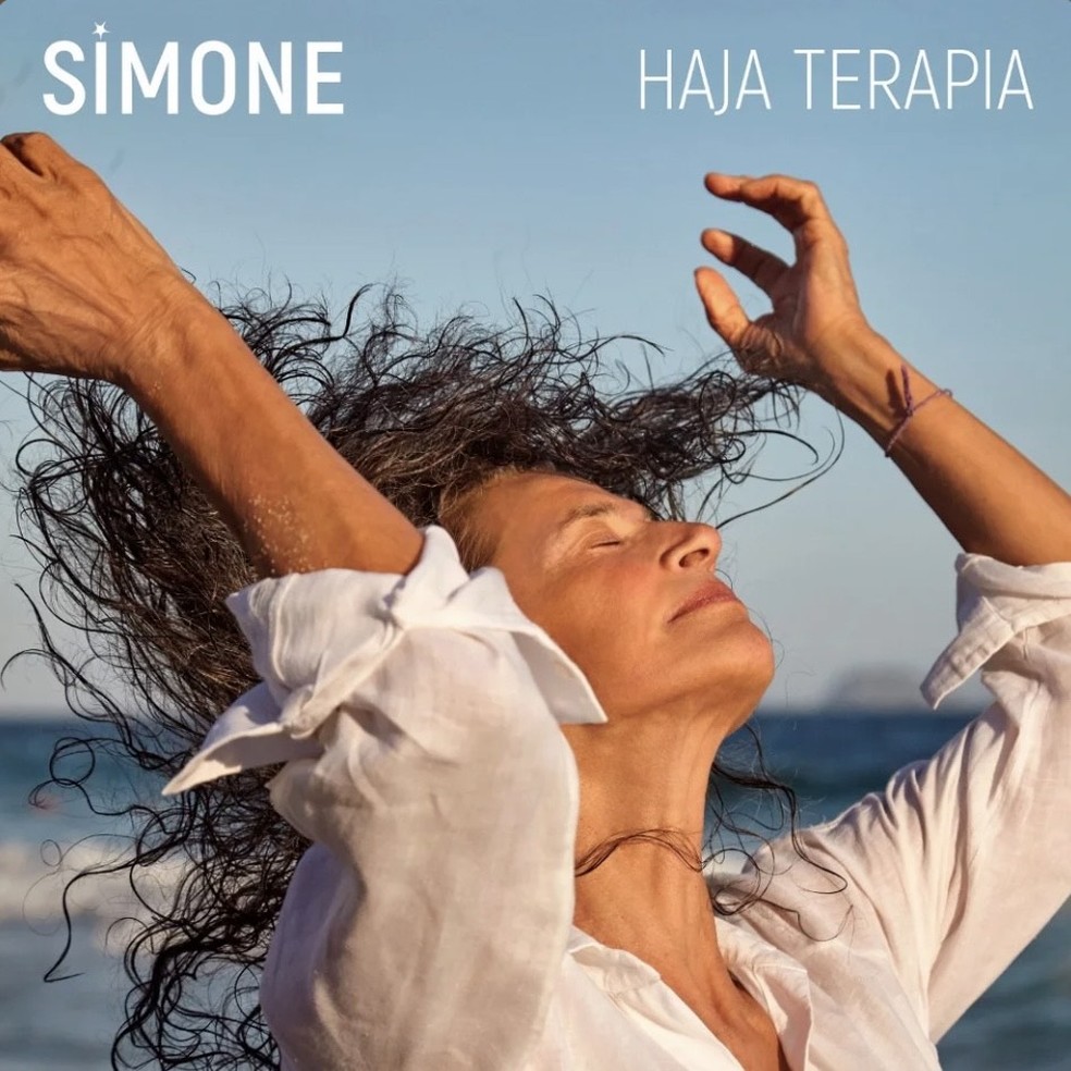 Capa do single 'Haja terapia', de Simone — Foto: Nana Moraes