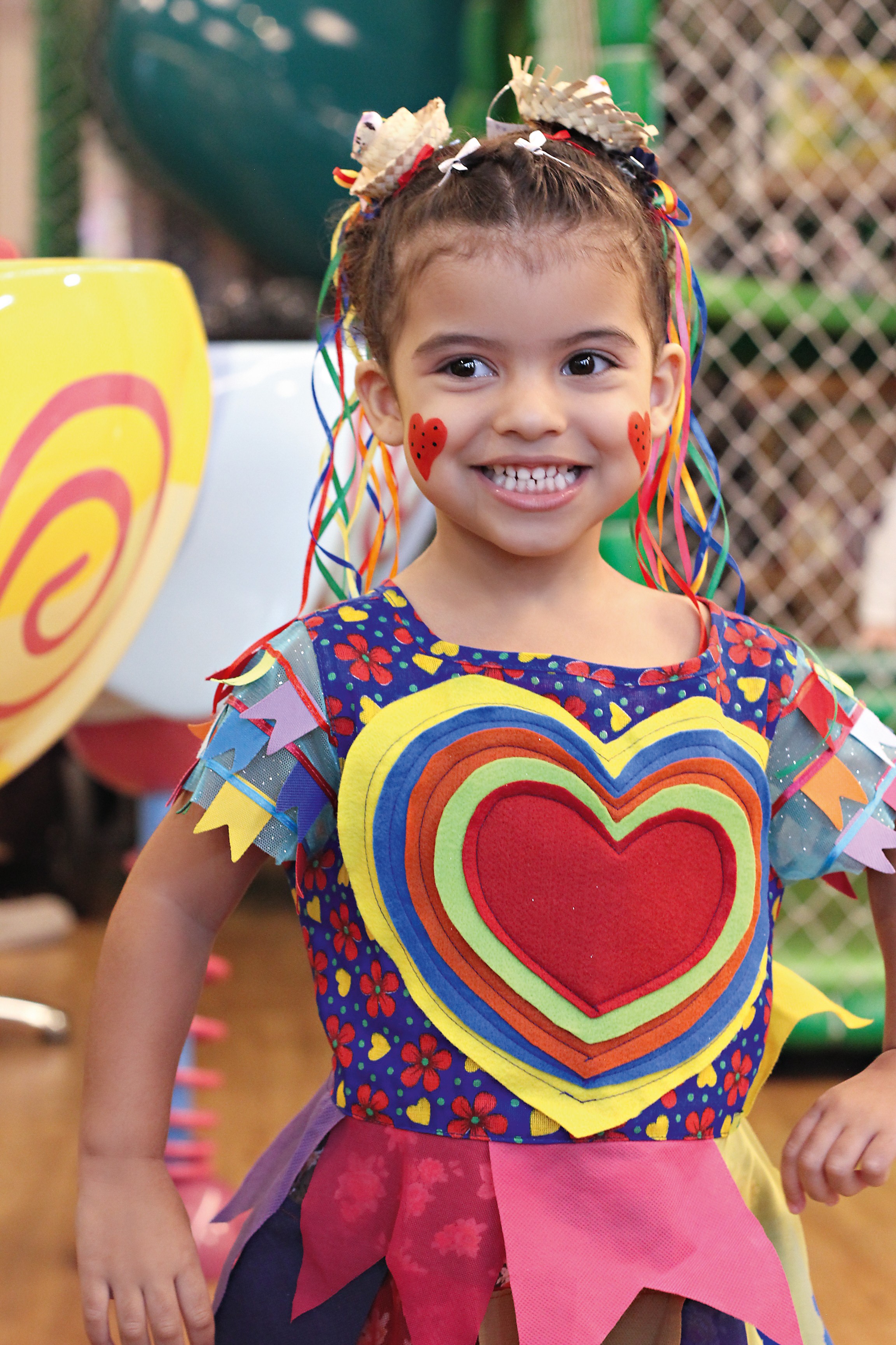 Penteado para Cabelo Cacheado Infantil: fotos e dicas