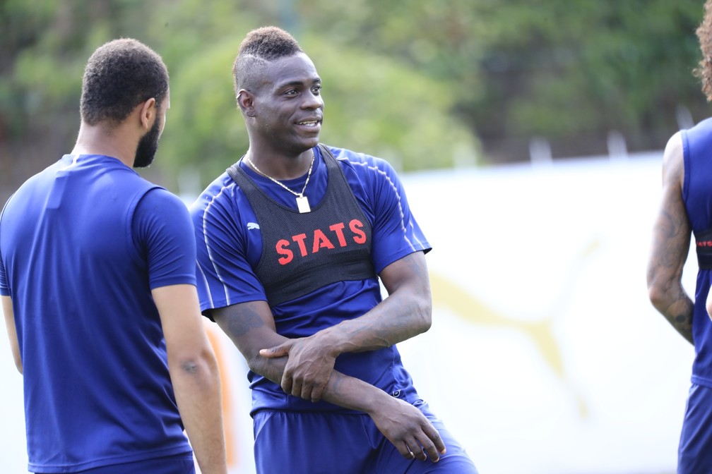 Balotelli, treino do Olympique de Marselha &mdash; Foto: Guillaume Ruoppolo - OM/Olympique de Marseille via Getty Images