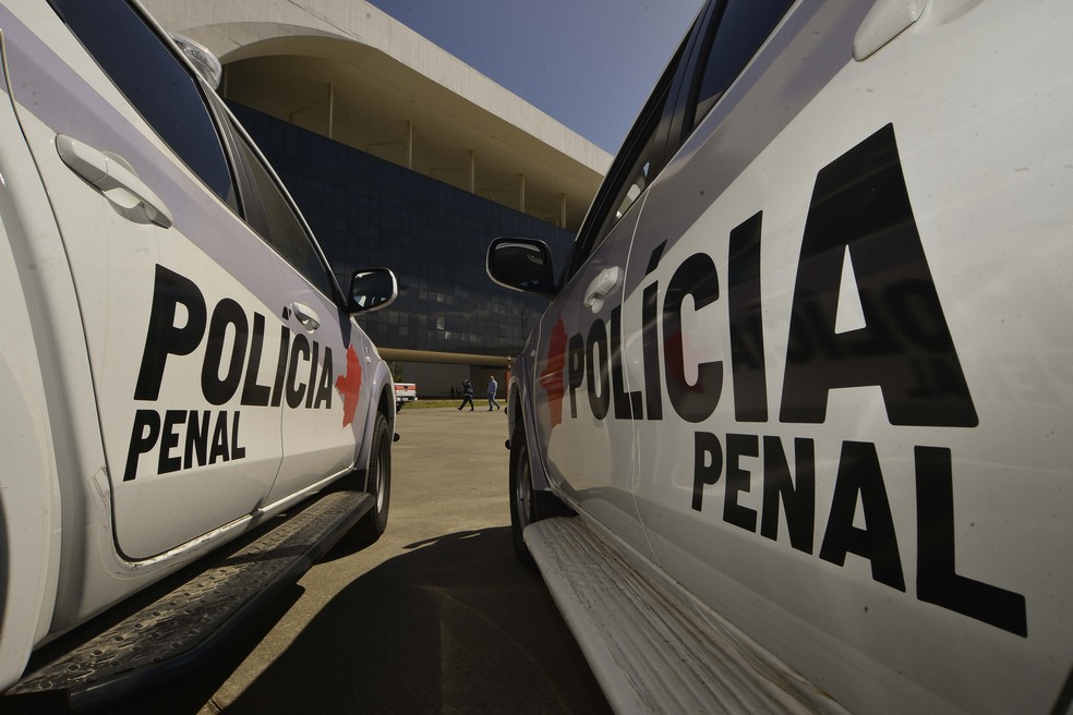Viaturas da Polícia Penal de Minas Gerais — Foto: Cristiano Machado/Imprensa MG