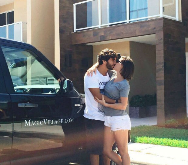 Deborah Secco e Hugo Moura posam em Orlando (Foto: Instagram / ReproduÃ§Ã£o)