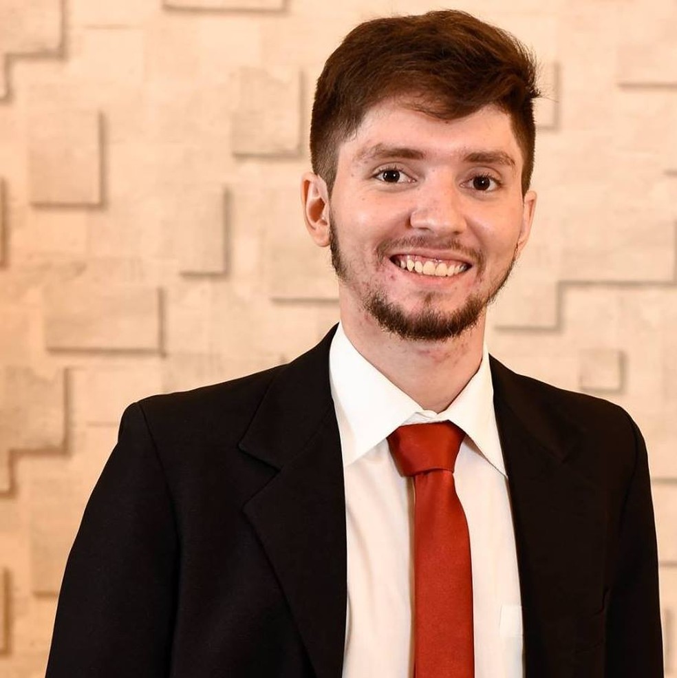 Lacordeles Nunes, de 24 anos, morreu após cair de escada. (Foto: Arquivo pessoal)