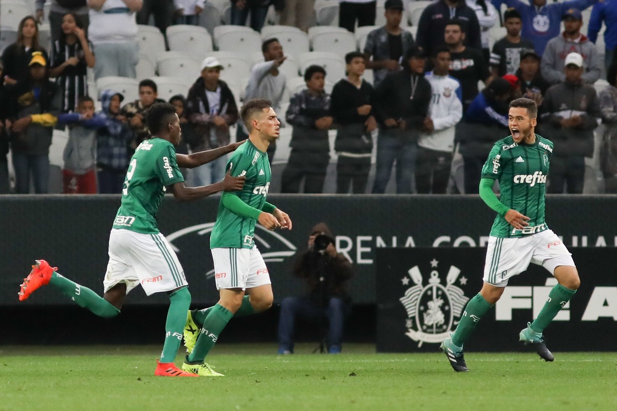 Algoz na arena rival, atacante do Palmeiras quer apoio da torcida na final sub17 palmeiras ge