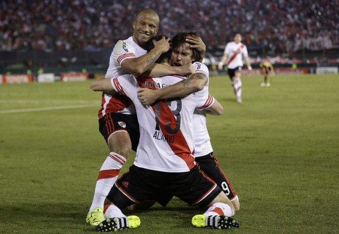Lucas Alario gol River Plate (Foto: AP)