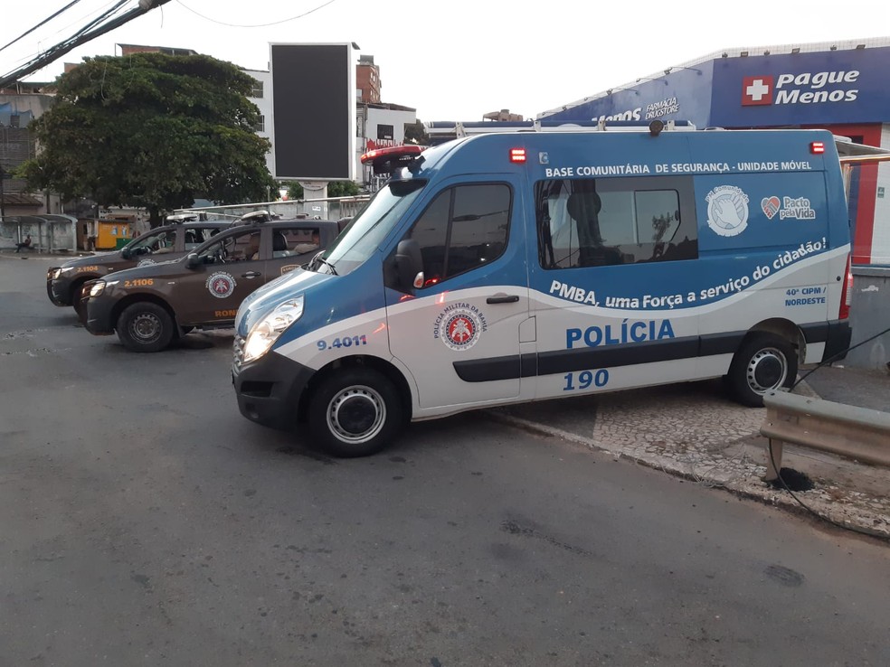 Segurança é reforçada no Complexo do Nordeste de Amaralina após morte de jovem e protesto — Foto: Divulgação/Polícia Militar