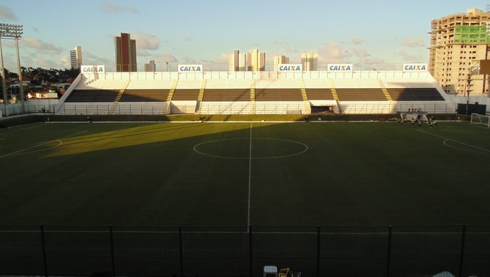 ABC - Estádio Frasqueirão, em Natal (Foto: Jocaff Souza/GloboEsporte.com)