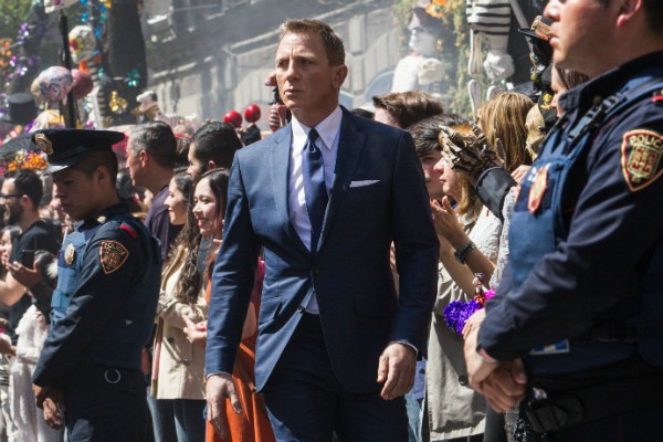 Daniel Craig revela que quebrou nariz de Dave Bautista em set de