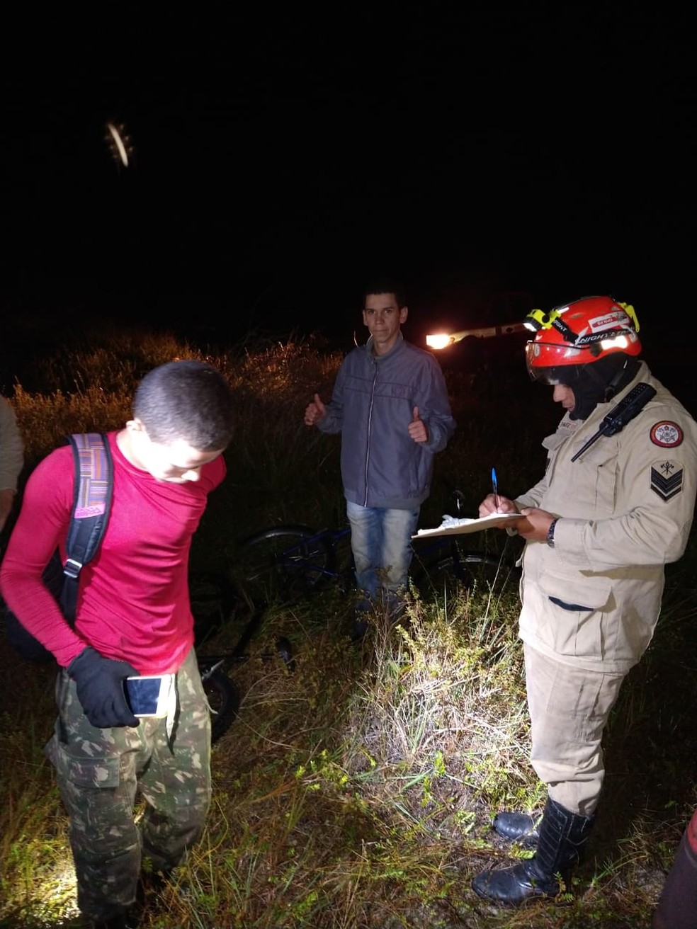 Bombeiros resgataram quatro jovens na mata em zona rural de Santa Rita, PB &mdash; Foto: Anderson Pereira/Corpo de Bombeiros da Para&iacute;ba