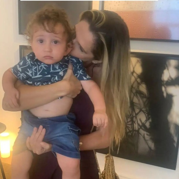 Ingrid Guimarães e Davi, filho de Marcos Veras e Rosanne Mulholland (Foto: Reprodução/Instagram)