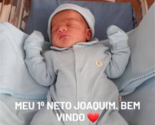 Joaquim, filho de Viviane Araújo e Guilherme Militão (Foto: Reprodução/Instagram)
