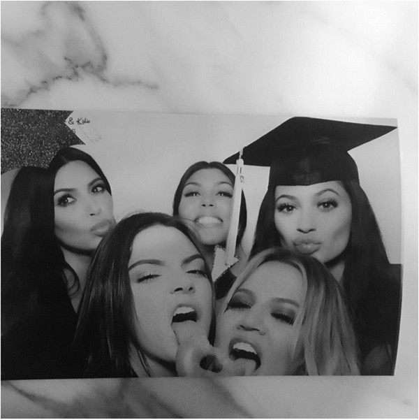 Kim Kardashian, Kendall Jenner, Kourtney Kardashian, Khloé Kardashian e Kylie Jenner (Foto: Instagram)