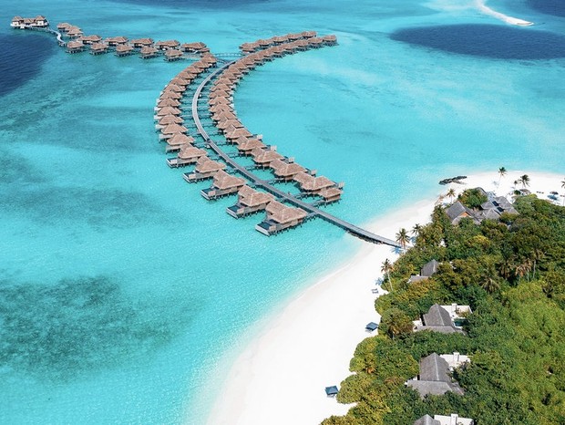 Imagens áreas do resort em que Cleo está hospedada  (Foto: Reprodução/Vakkaru Maldives Hotel)