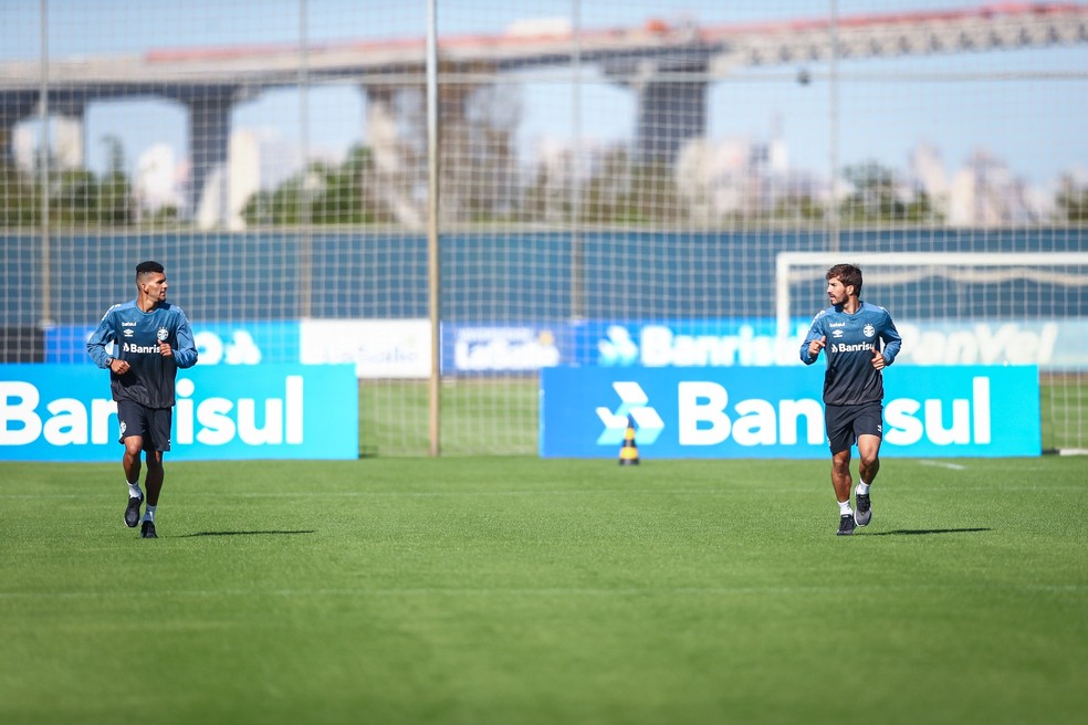 [COMENTE] Retomar ou não: qual seria a melhor decisão em relação aos treinos da dupla Gre-Nal?