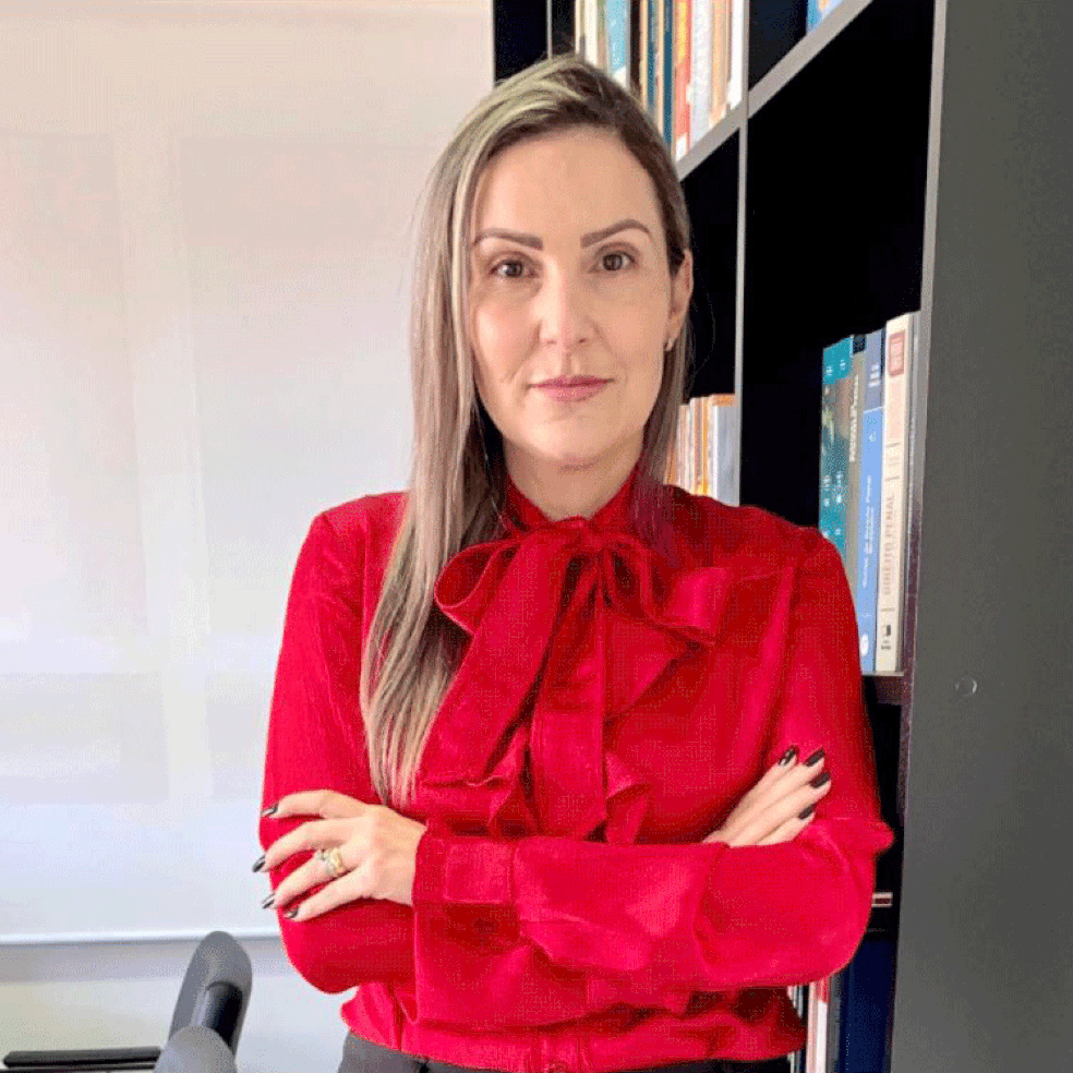 A advogada Priscila Silveira faz a defesa do delegado Paulo Bylinskyj — Foto: Divulgação/Arquivo pessoal