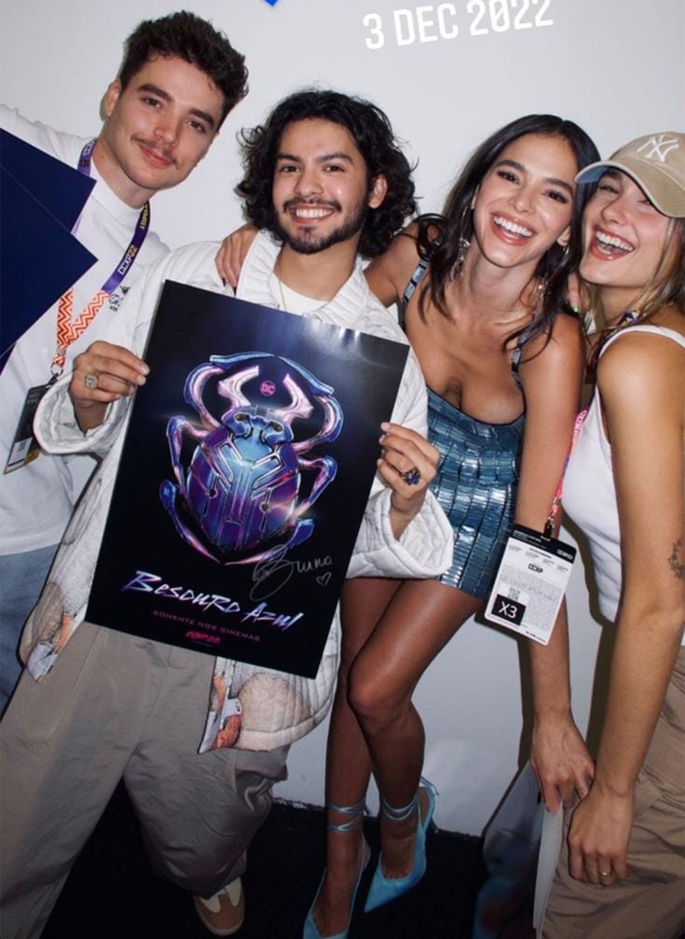 Bruna Marquezine e Xolo Maridue&ntilde;a posam juntinhos com Sasha e marido |  Not&iacute;cias | Quem