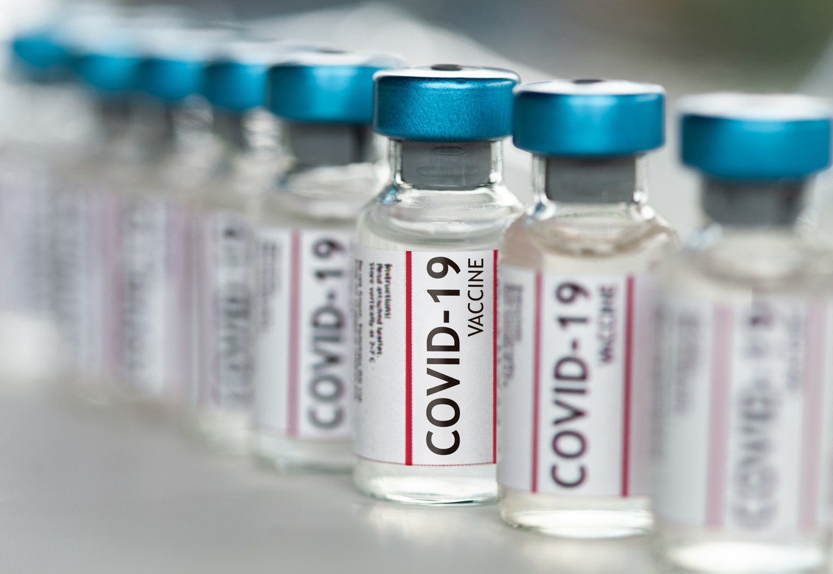 Vacina da Moderna contra a covid-19 será distribuída 'imediatamente ...