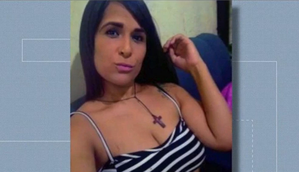 Cleidiane Gonçalves de Souza Santos, de 30 anos, foi morta na frente dos filhos — Foto: Reprodução/TV Gazeta